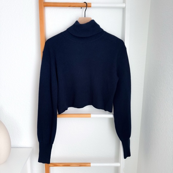 Reformation Luisa Cropped Turtleneck Sweater Navy Blue Cashmere - Picture 4 of 10